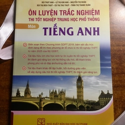 SÁCH ÔN LUYỆN TRẮC NGHIỆM TNTHPT TIẾNG ANH - TOÁN - ĐỊA LÍ CHUẨN CHƯƠNG TRÌNH MỚI 2025