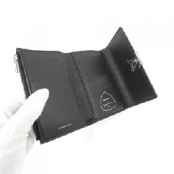 Ví Louis Vuitton Trillon (LV X YK) Portefeuille Capucines Compact M81963 622850