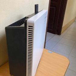 Lọc không khí bù ẩm Hitachi có điều khiển từ xa. 442745