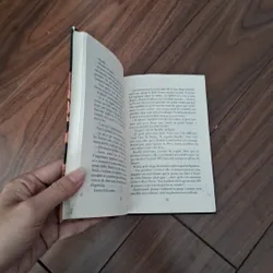 Agatha christie - les sept cadrans le crime est notre affaire 734289