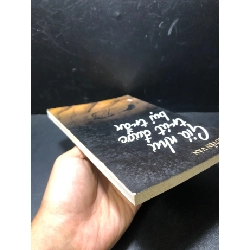 Giá như trút được bụi trần Nguyễn Văn năm 2005 mới 80% ố nhẹ HCM1611 912751