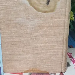 Sách Nouvau Petit Larousse Illustre - Bìa cứng, hình ảnh in nổi bật 708718