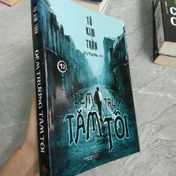 ĐÊM TRƯỜNG TĂM TỐI - Tử Kim Trần