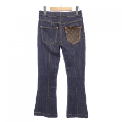Quần jeans LOUIS VUITTON FEPA03FGK 647300
