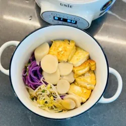 Nồi nấu chậm UNIE USC102W Trắng 744827