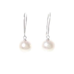 K18WG Bông tai ngọc trai Akoya 8.1mm - Hàng hiệu Chính hãng