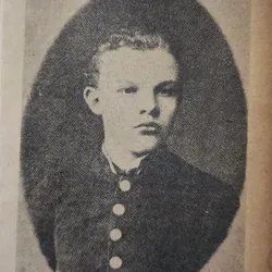 TUỔI TRẺ LENIN  709258