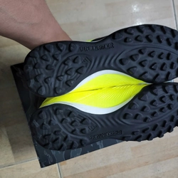 THANH LÝ GIÀY ĐÁ BANH ADIDAS CHÍNH HÃNG 505633