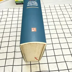 Thành phố Hồ Chí Minh 40 năm xây dựng phát triển và hội nhập  656091