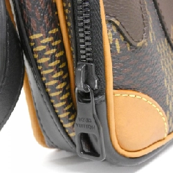 Túi đeo vai Louis Vuitton Damier Giant (LV Squared) Messenger Amazon N40357 612923