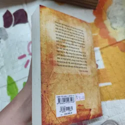 📕 ĐƯỜNG TRẦN – NGỌN LỬA KHÔNG BAO GIỜ TẮT (TRẦN TỐ NGA) – BẢN CÓ CHỮ KÝ TÁC GIẢ - K4 1017977