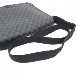 Túi xách vai Louis Vuitton Damier Graphite District GM N41271 - Hàng hiệu Chính hãng 766924