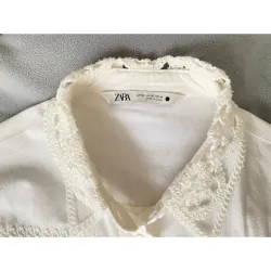 MỚI 99%***ÁO SƠ MI ZARA TRẮNG REN CROPTOP DÀI TAY* REN CÁCH ĐIỆU* TẶNG QUÀ 0Đ FREESHIP 588228