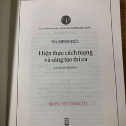 Hà Minh Đức - Hiện Thực Cách Mạng Và Sáng Tạo Thi Ca 542662