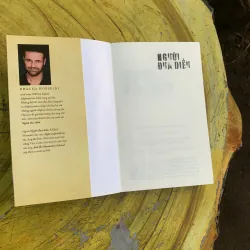 COMBO NGƯỜI ĐUA DIỀU & NGÀN MẶT TRỜI RỰC RỠ 745813