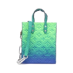 Túi xách Louis Vuitton Trianon Illusion Sac Plat XS M81221