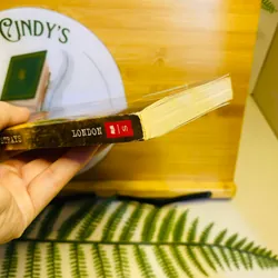 [Sách tiếng Anh 2hand] Like new 90% -  562228