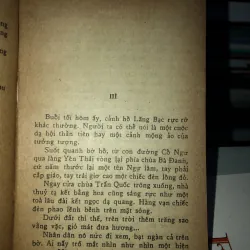 Chiếc ngai vàng - Lan Khai 1001161