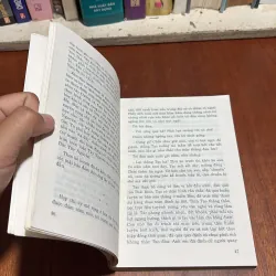 II Lịch Sử: Bác Hồ Với Anh Hùng Dũng Sỹ Miền Trung - 2001 958692