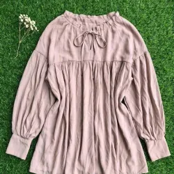 Quần áo giá hạt dẻ 1038078