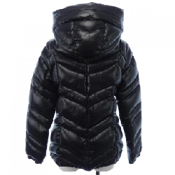 Áo khoác lông vũ MONCLER 636742