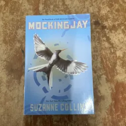 MOCKING JAY - SUZANNE COLLINS