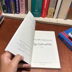 II Bút Ký: Chạy Về Phía Mặt Trời - Nguyễn Ngọc Hải - 2022 786235