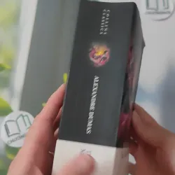 [MIỄN PHÍ BỌC SÁCH] The Three Musketeers - Alexandre Dumas 1027493