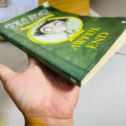 [Sách 2hand từ US] Like new 90% - Awful End của Philip Ardagh 476692