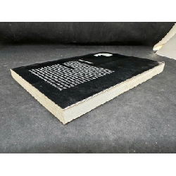 [Phiên Chợ Sách Cũ] … Đi Ngang Đường, Nguyễn Trung Dân H0606, 2010 SBM 525977