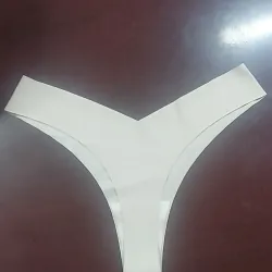 Quần lót nữ.