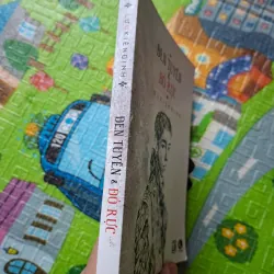 Đen Tuyền & Đỏ Rực 784797