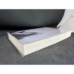 Cô Gái May Mắn Nhất Còn Sống - Jessica Knoll, Mới 90%, 2019 SBM2405 450682