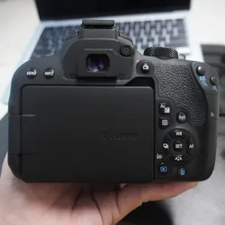 Cần bán nhanh Camon Rebelt7i/800d+Kit 18-55stm mới 99% 697460