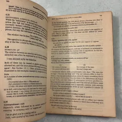 A University Grammar of English (Longman) 499447