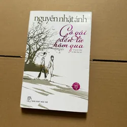 Cô gái đến từ hôm qua