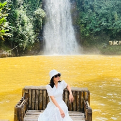 Đầm trắng size S 502718