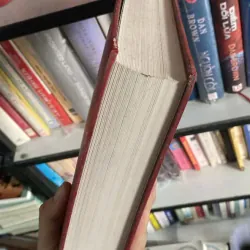 Leonardo Da Vinci - Walter Isaacson, mới 80% (mất bìa áo) (KimT) 62176