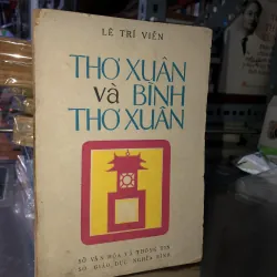 Thơ xuân và bình thơ xuân - Lê Trí Viễn