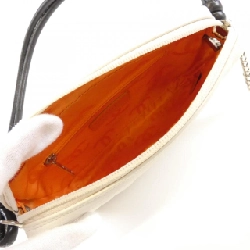 Túi xách chéo Chanel Cambon Line 25175 613372