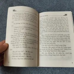 CHIA TAY VỚI ĐÁ 720716