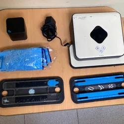 Robot lau nhà của hãng Iroobot Braava 380j ,máy lau nhà chuyên dụng. 495720