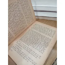 Thần chết đỏ - Edgar Allan Poe, John Macklin 693047