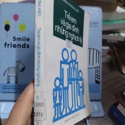 Sách: Trẻ em và gia đình những nghịch lý - Tác giả: Đặng Phương Kiệt (A3) 601529