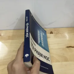 Giáo trình tội phạm 970445