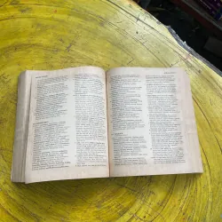 THE ORIGINAL ROGET’S ROGET’S INTERNATIONAL THESAURUS 730981