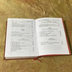 COMBO VICTOR HUGO- NHỮNG NGƯỜI KHỐN KHỔ- THẰNG GÙ NHÀ THỜ ĐỨC BÀ(b) 720642