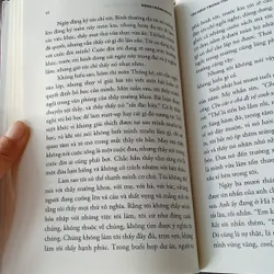 Tìm Mình Trong Thế Giới Hậu Tuổi Thơ- Đặng Hoàng Giang 473042