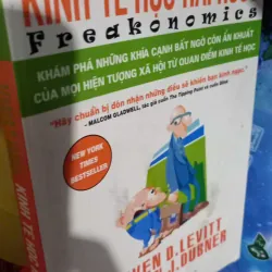 kinh tế học hài hước 1021069