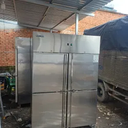 Tủ đông inox 4 cánh đã sử dụng được 4 tháng 934138